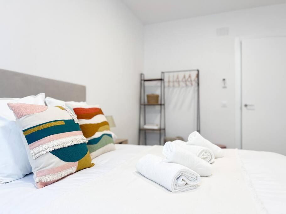 Apartamentos Gredos 104 ハライス・デ・ラ・ベラ エクステリア 写真